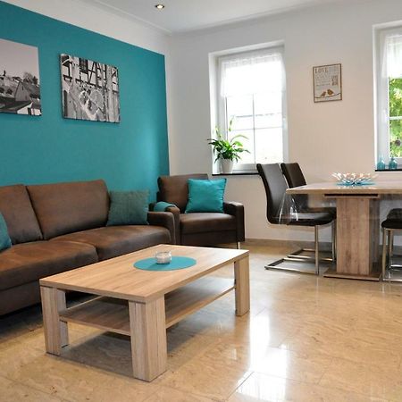 Apartmenthaus Am Zimmerplatz Хофхайм ам Таунус Екстериор снимка