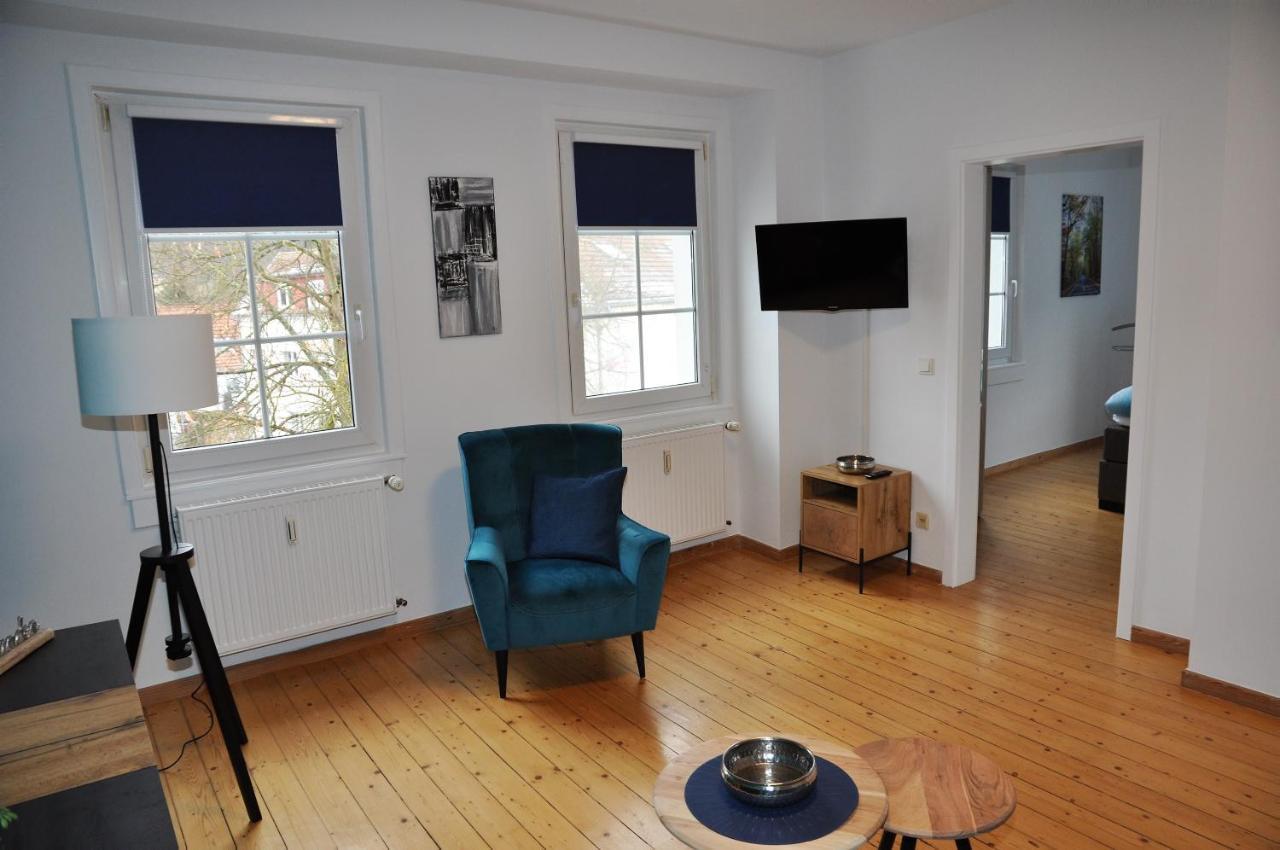 Apartmenthaus Am Zimmerplatz Хофхайм ам Таунус Екстериор снимка