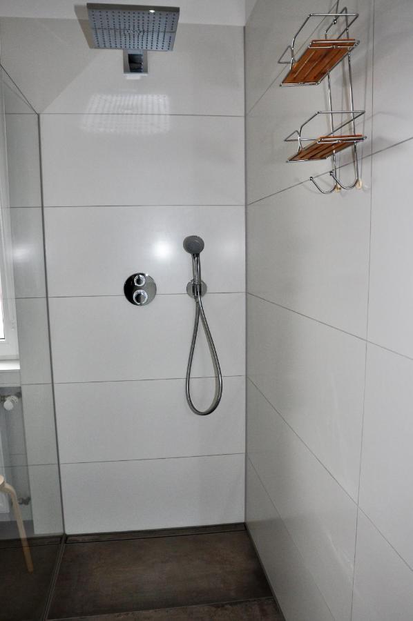 Apartmenthaus Am Zimmerplatz Хофхайм ам Таунус Екстериор снимка