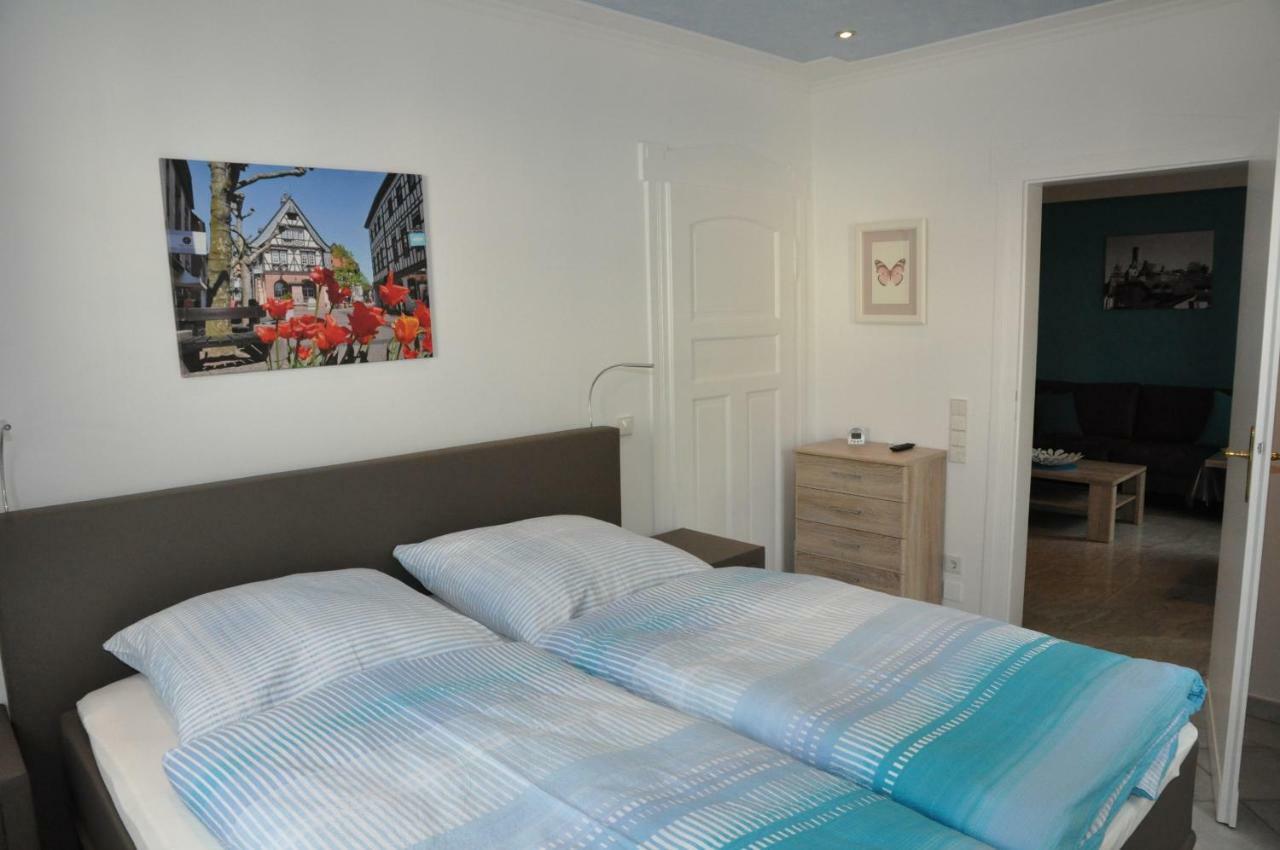 Apartmenthaus Am Zimmerplatz Хофхайм ам Таунус Екстериор снимка
