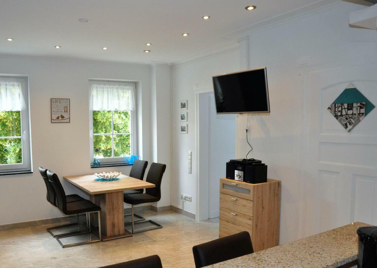 Apartmenthaus Am Zimmerplatz Хофхайм ам Таунус Екстериор снимка