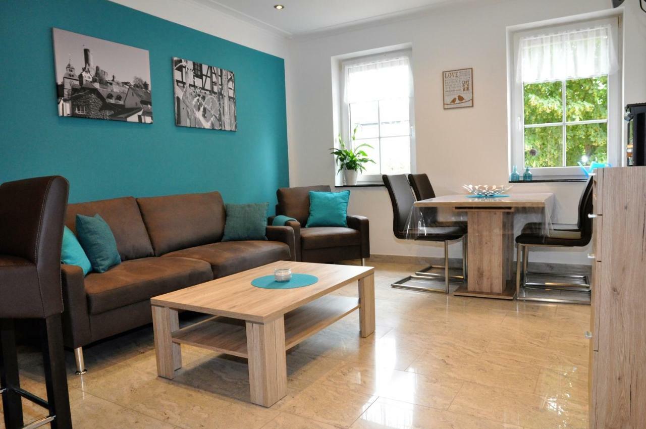 Apartmenthaus Am Zimmerplatz Хофхайм ам Таунус Екстериор снимка